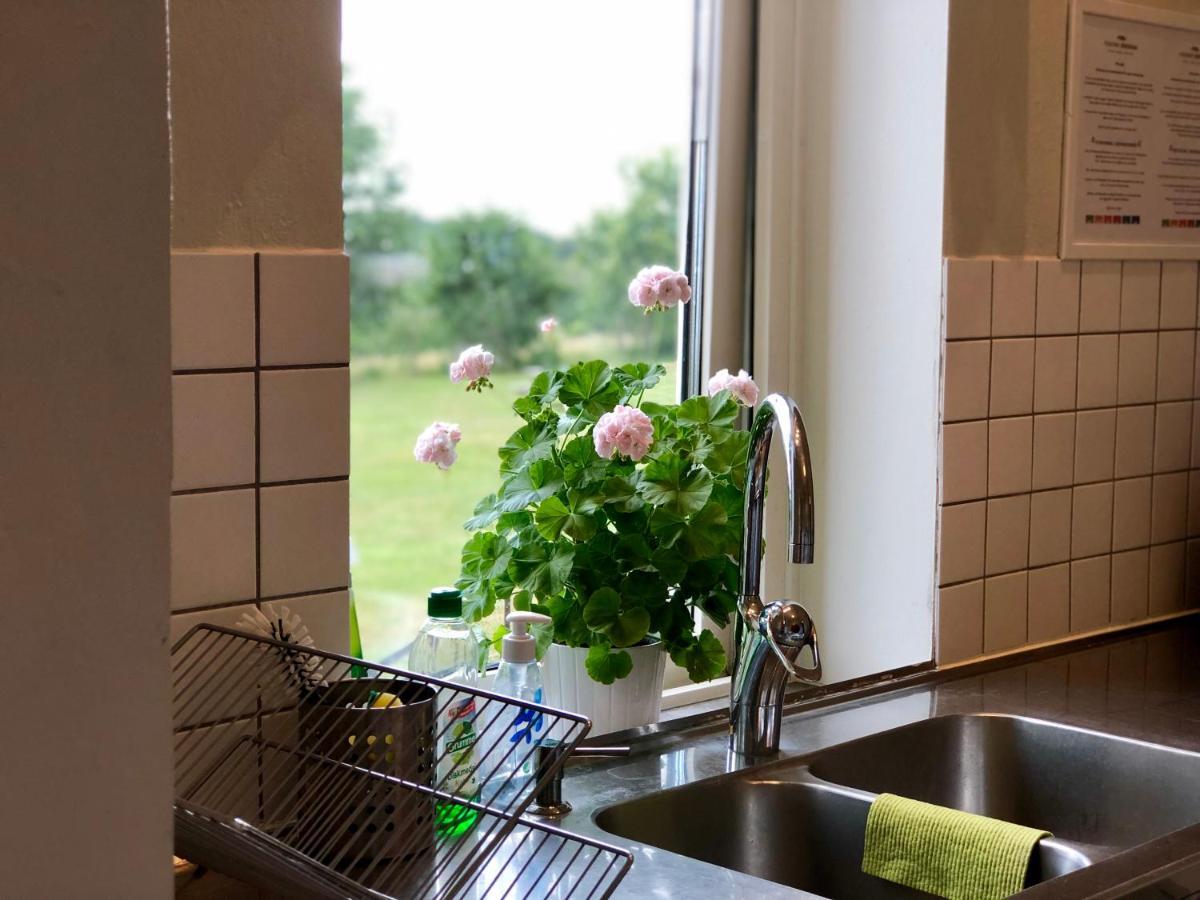 Pensionat Soederasen Ljungbyhed Esterno foto
