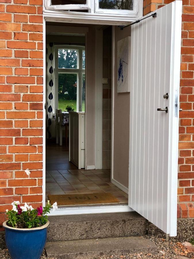 Pensionat Soederasen Ljungbyhed Esterno foto